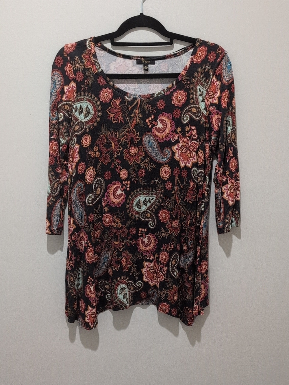 Cupio Black Paisley Tunic 3/4 Length Sleeves